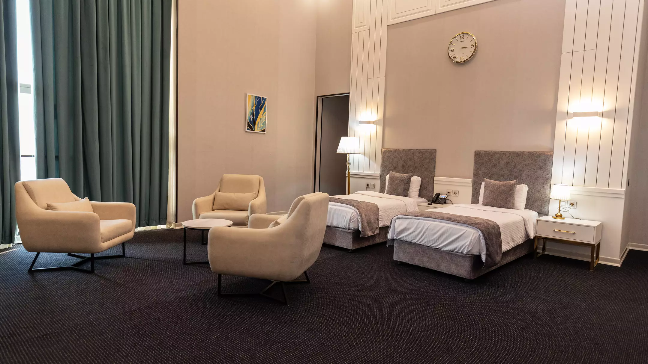 Alibaba https://cdn.alibaba.ir/ostorage/hotel-accommodation-images/674319d110d0d5745be3cf45_هتل ملل - اتاق چهارتخته دوبلکس رویال (1).webp